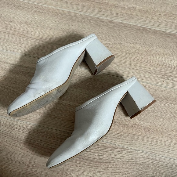 Intervalle Light Gray Mules - Picture 5 of 11